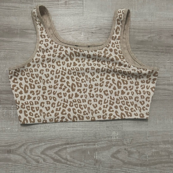 Leopard Print Crop Top size medium - Picture 2 of 3